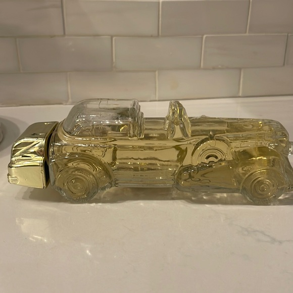 Avon- Cadillac After Shave- Leather “Solid Gold”